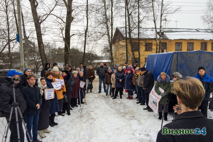 Состоялся митинг против застройки усадьбы Суханово. Фото и видеозапись фото 4