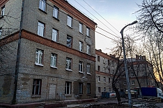 На улице Гаевского нерасселенное общежитие реконструируют в гостиницу, ресторан и магазины
