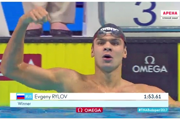 Видновский пловец Евгений Рылов стал чемпионом мира в плавании на 200 метров на спине