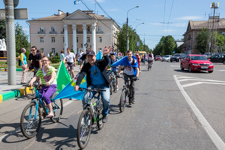 В Видном прошел велопробег против застройки Таболовского леса. Фоторепортаж